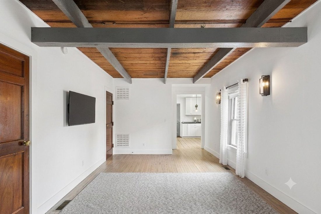 House in Sag Harbor, New York, United States 2 - 18503942