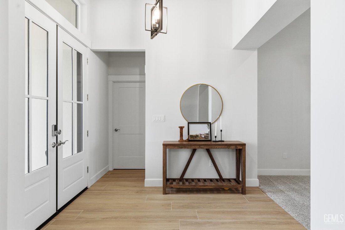 House in Bakersfield, California, United States 5 - 18499755