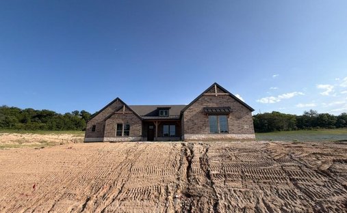 House in Granbury, Texas, United States 1