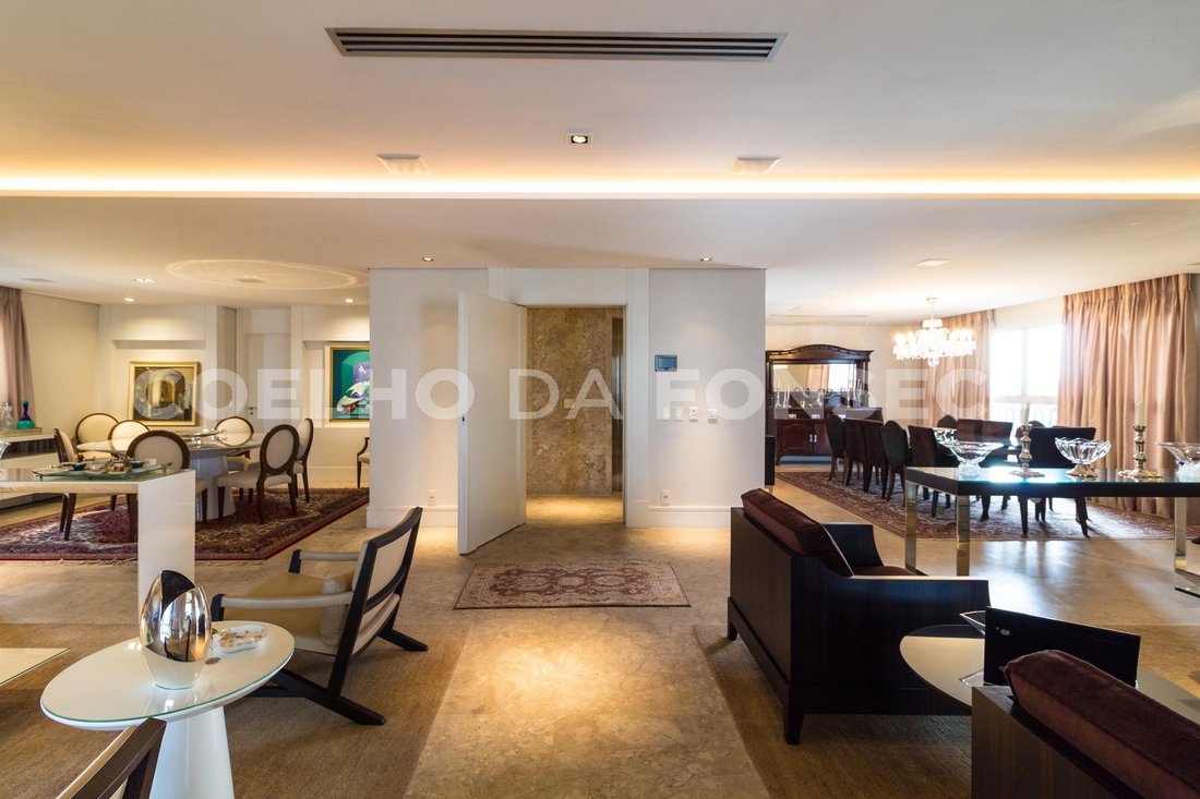 Condo in São Paulo, State of São Paulo, Brazil 5 - 15646247