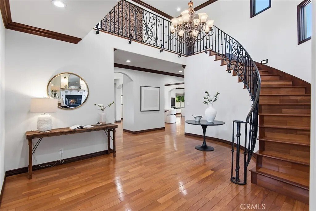 House in Signal Hill, California, United States 4 - 18503036