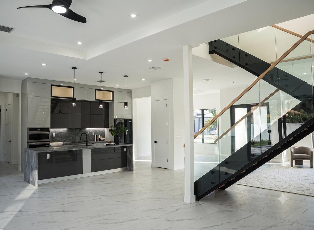 House in Davie, Florida, United States 3 - 18499915