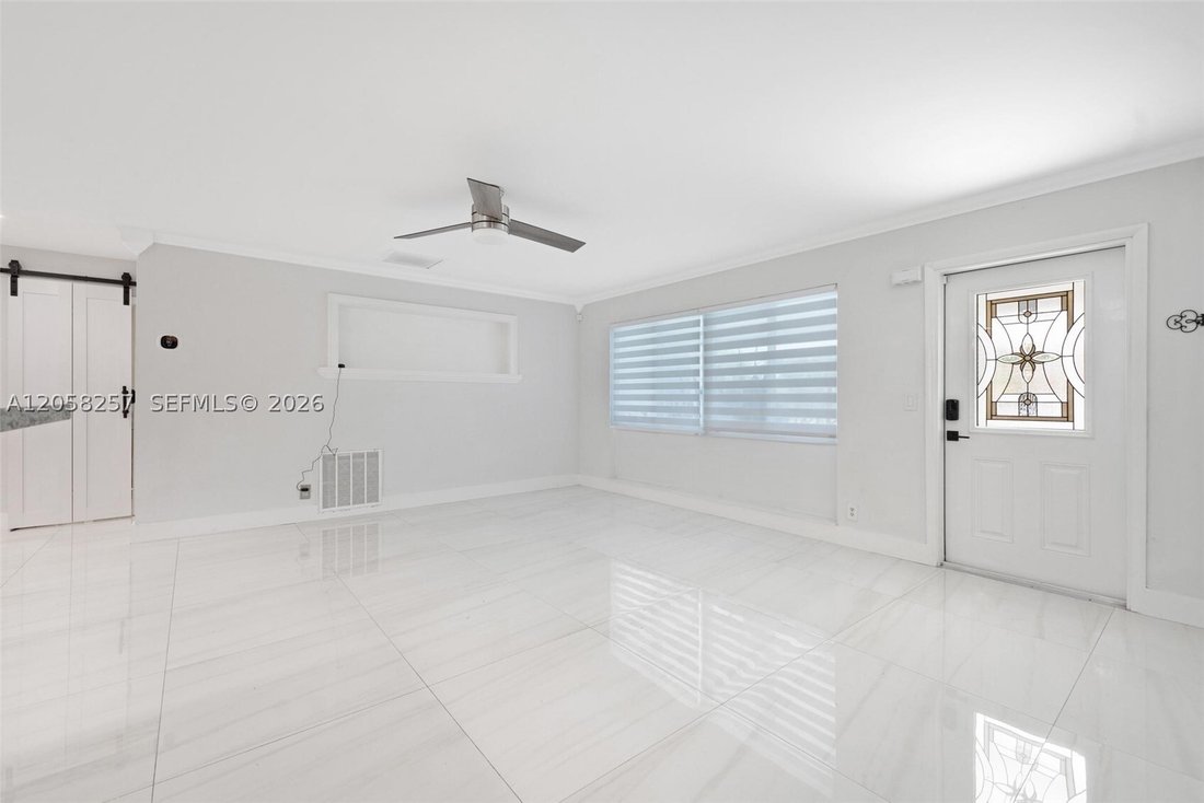 House in Deerfield Beach, Florida, United States 5 - 18500480