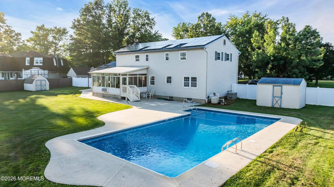 Casa a Freehold, New Jersey, Stati Uniti 1 - 18499302