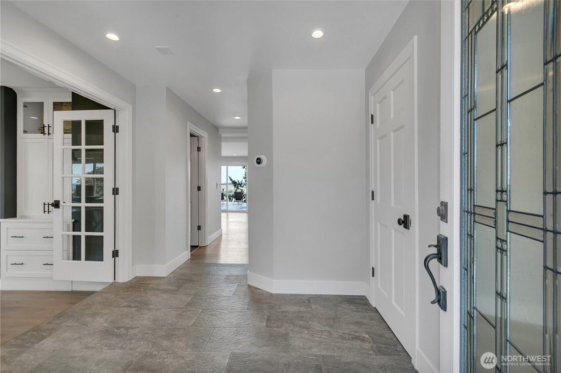 House in Steilacoom, Washington, United States 2 - 18500714