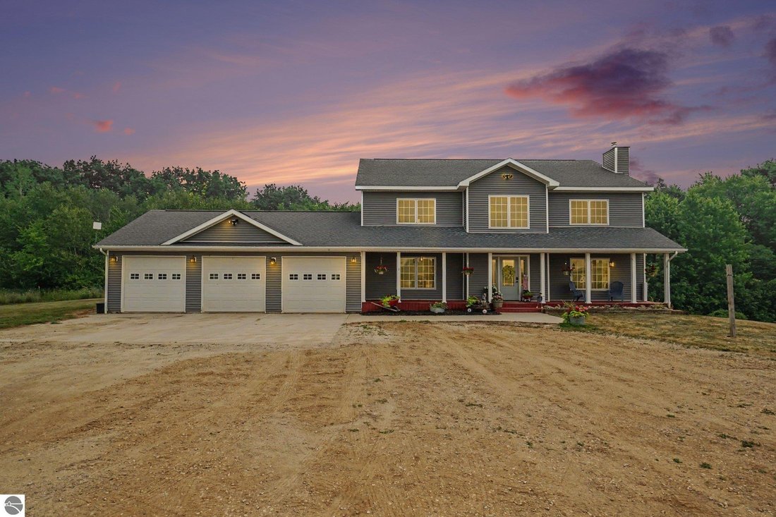 House in Rosebush, Michigan, United States 1 - 18503789