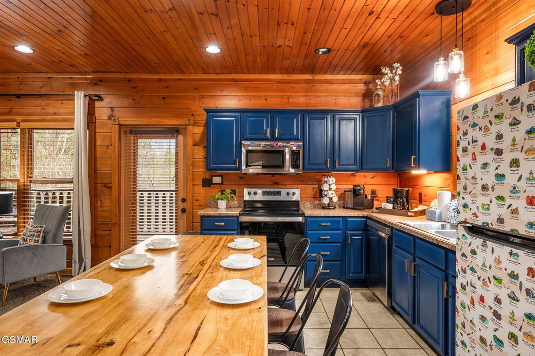 House in Gatlinburg, Tennessee, United States 4 - 18500452