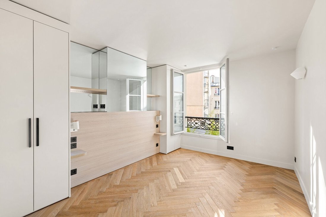 Apartment in Palais Royal, Paris 1er Arrondissement, Paris 3 - 18502701