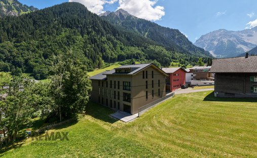 Wohnung in Brand bei Bludenz, Vorarlberg, Österreich 1