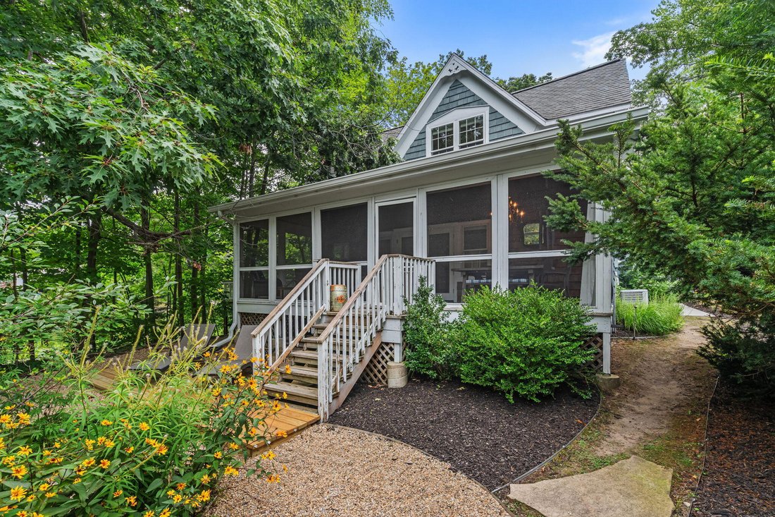 House in Fennville, Michigan, United States 1 - 18503793