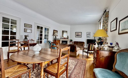 Villa in Plein Sud, Amiens, France 1