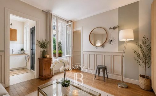 Apartment in Saint Thomas d'Aquin, Paris 7e Arrondissement, Paris 1