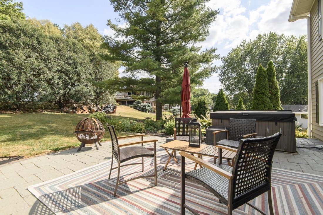House in Lauderdale Lakes, Wisconsin, United States 3 - 18505358