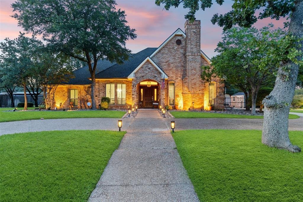 House in Arlington, Texas, United States 1 - 18503536