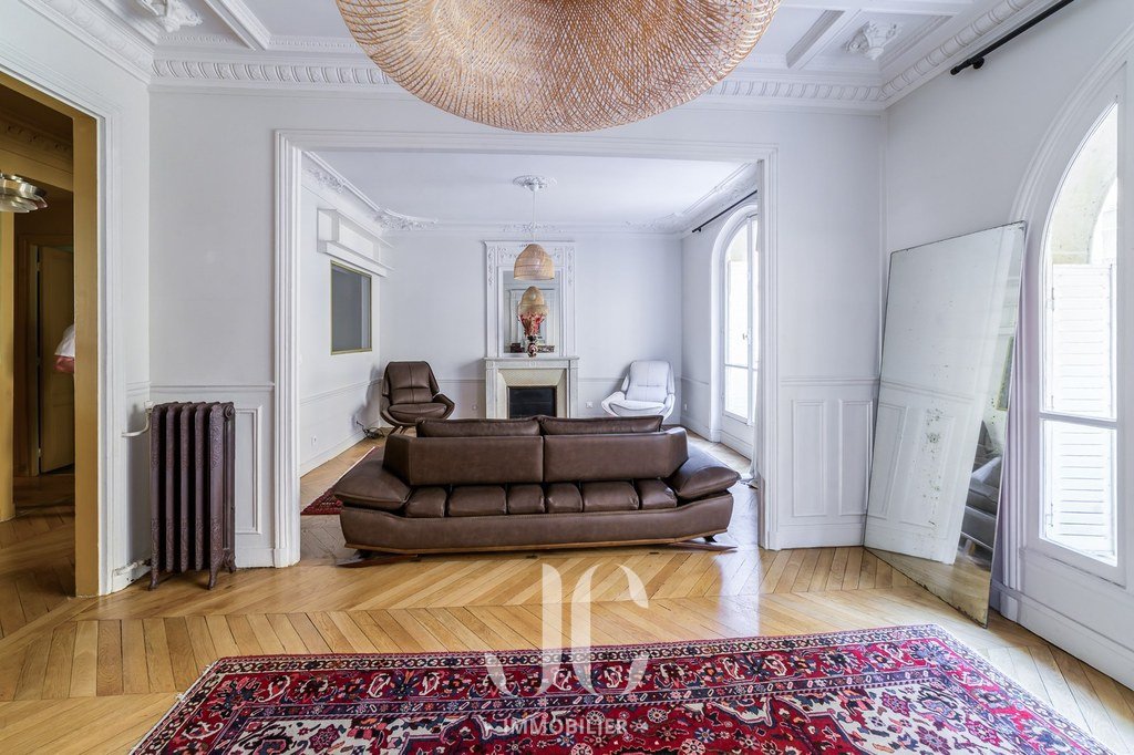 Apartment in Amiraux-Simplon-Poissonniers, Paris 18e Arrondissement, Paris 2 - 18503809