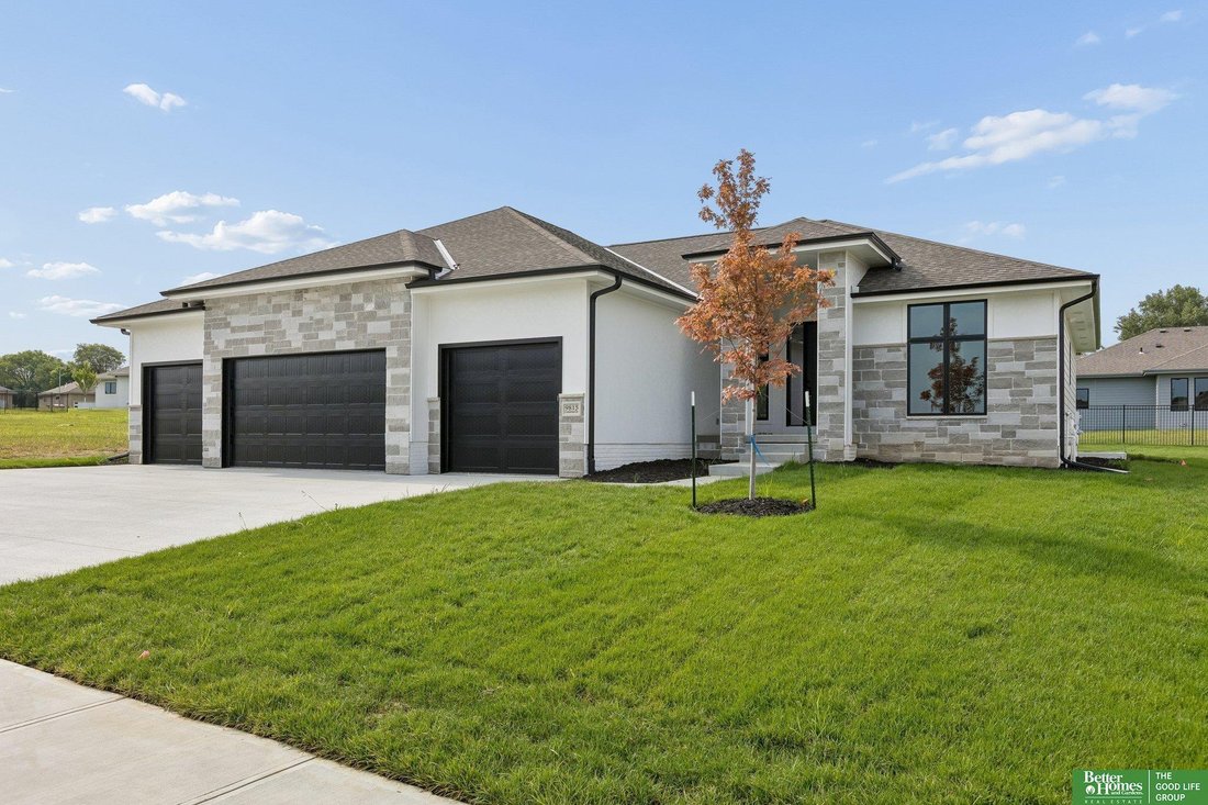 House in Papillion, Nebraska, United States 2 - 18504080