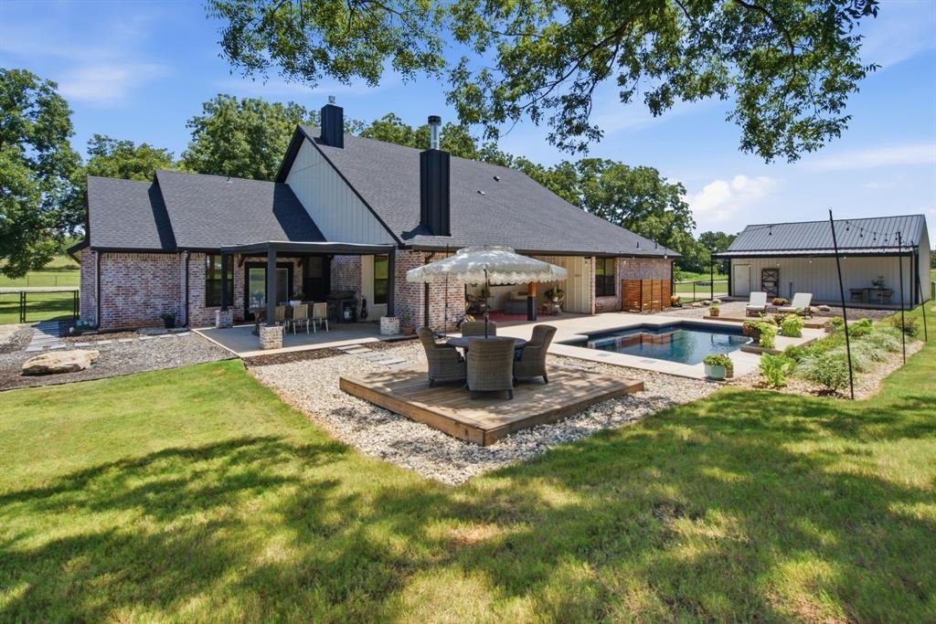 House in Weatherford, Texas, United States 5 - 18500352