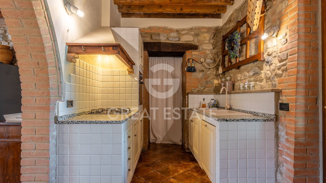 Estate in Chianni, Tuscany, Italy 5 - 18504044