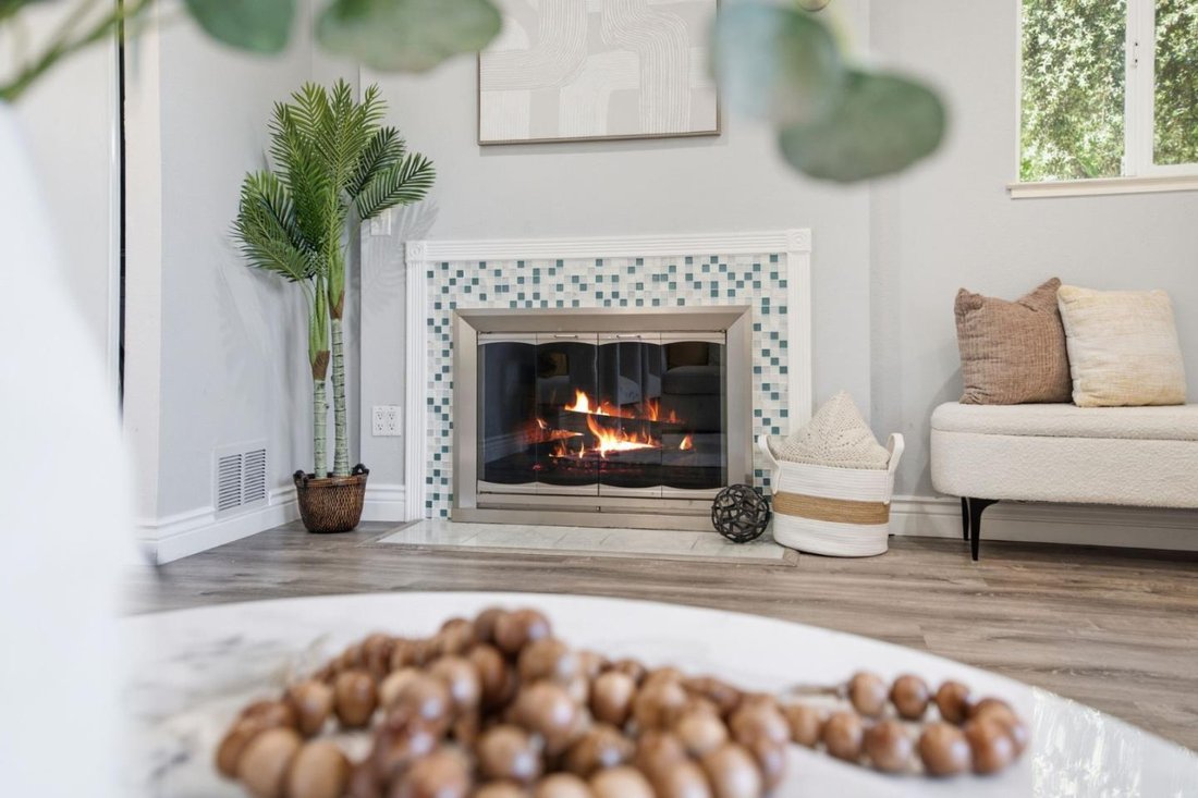Townhouse in Sunnyvale, California, United States 3 - 18502173