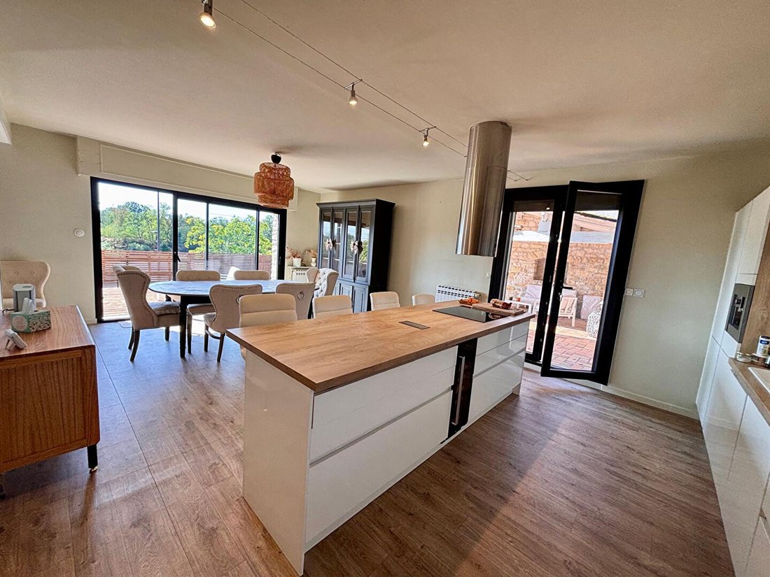 Villa in Nevers, Bourgogne – Franche-Comté, France 2 - 18504194