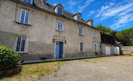 House in La Barthe-de-Neste, Occitania, France 1