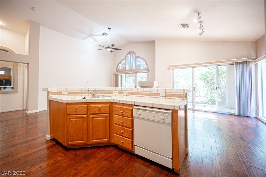 House in Henderson, Nevada, United States 4 - 18341104