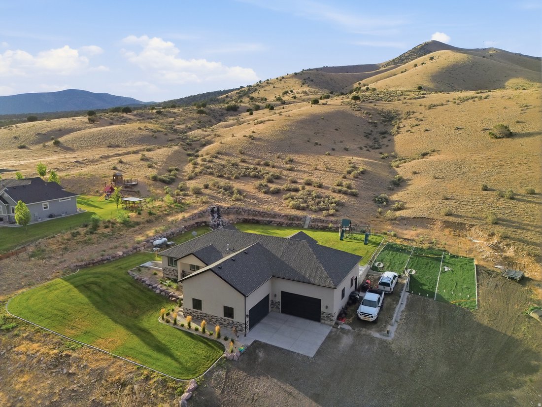 House in Stockton, Utah, United States 2 - 18502247