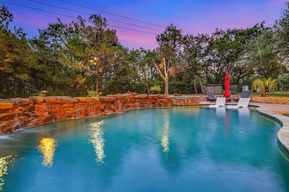 House in Austin, Texas, United States 5 - 18499708