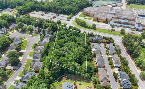 Land in Peachtree Corners, Georgia, United States 1