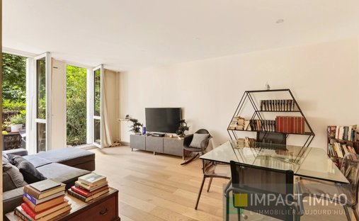 Apartment in Puteaux, Ile-de-France, France 1