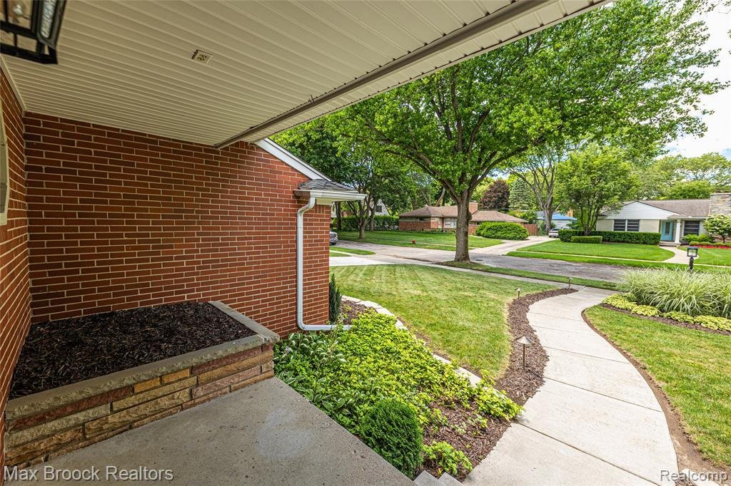 House in Bloomfield Hills, Michigan, United States 4 - 18499458