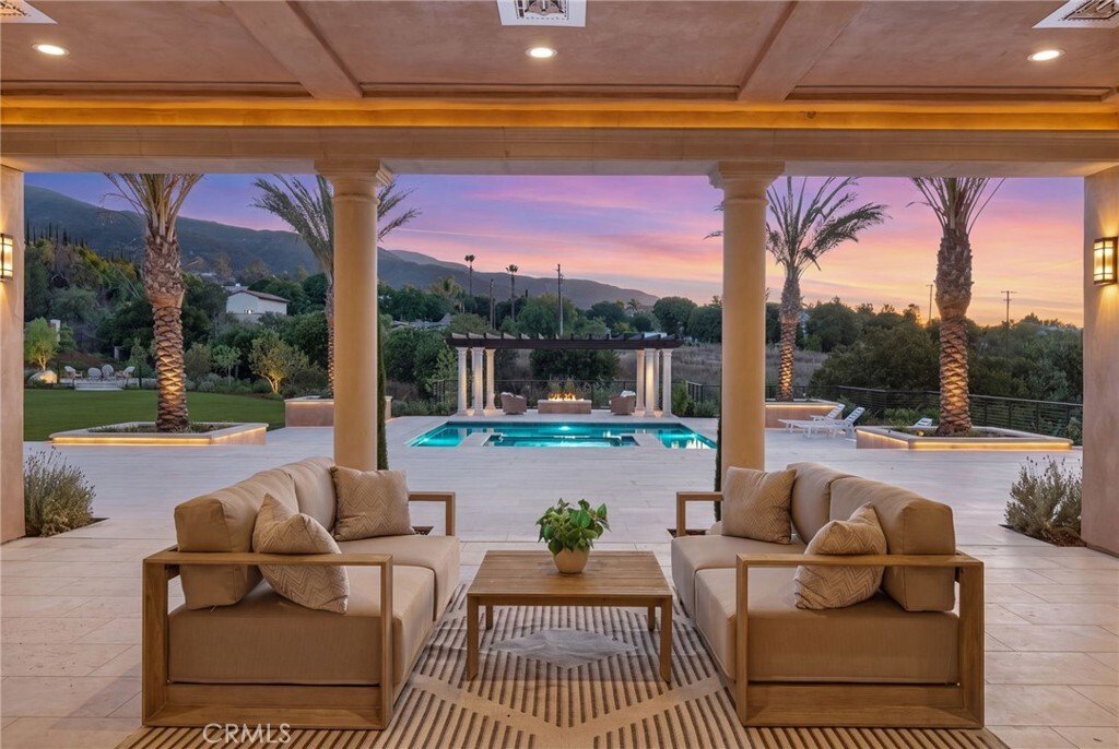 House in Corona, California, United States 3 - 18503915