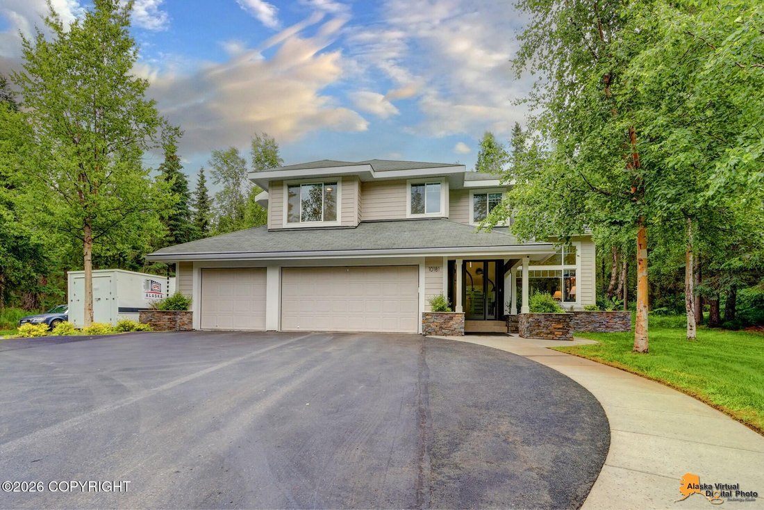 House in Anchorage, Alaska, United States 1 - 18498973