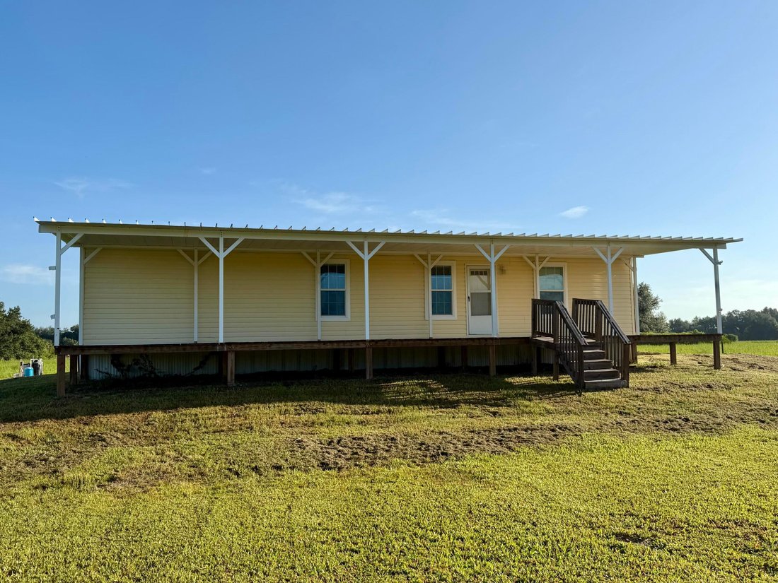 Okeechobee, Florida, United States 3 - 18499908