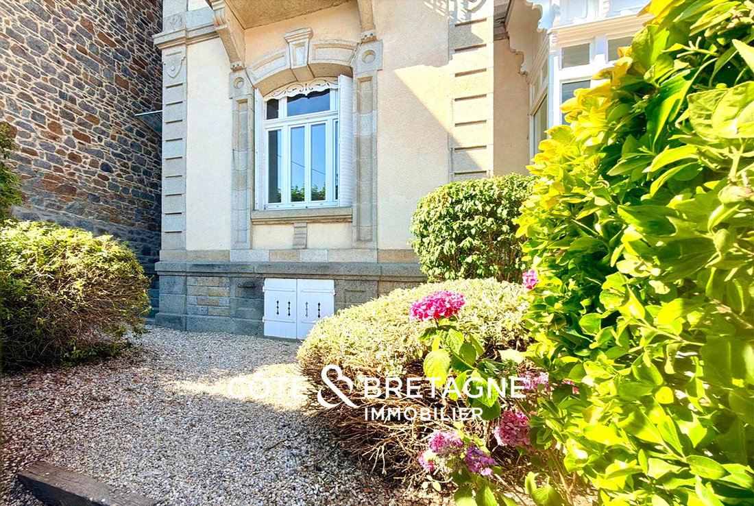 House in La Tour d'Auvergne, Saint-Brieuc, France 1 - 18503831
