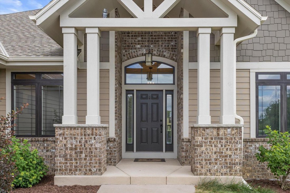 House in New Berlin, Wisconsin, United States 5 - 18505359