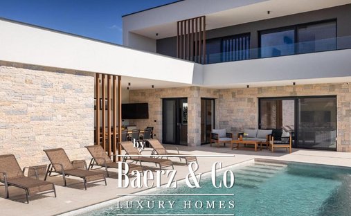 Villa in Porec, Istria County, Croatia 1