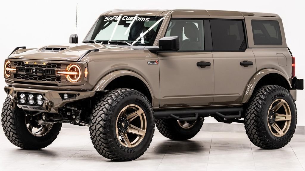 Ford Bronco 4X4 in Fort Lauderdale, FL, United States 2 - 18504155