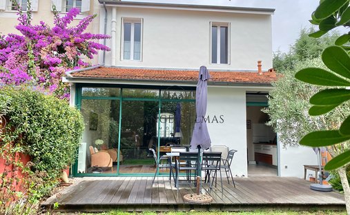 House in Le Lac-Bacalan, Bordeaux, France 1