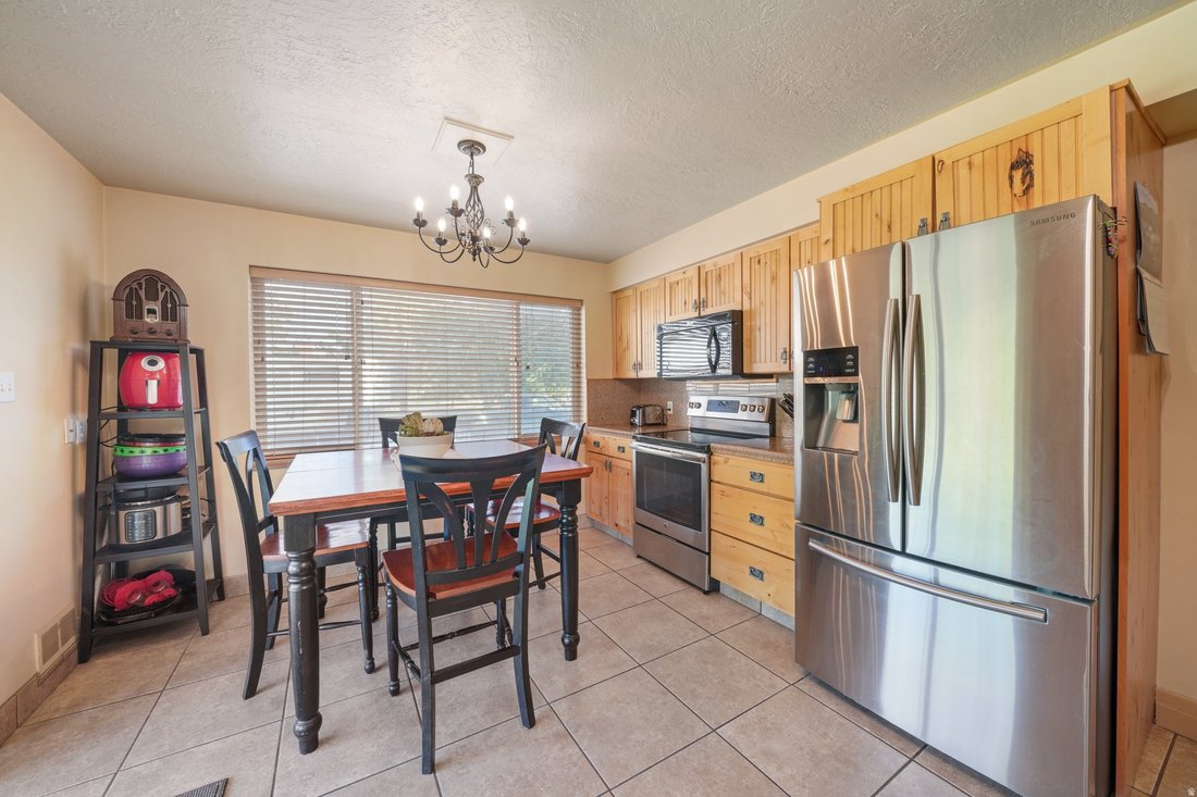 House in South Salt Lake, Utah, United States 4 - 18499494