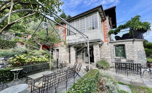 Villa a Sagnino-Tavernola-Monte Olimpino, Como, Lombardia 1