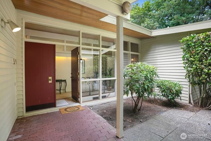 House in Bellevue, Washington, United States 1 - 18505224