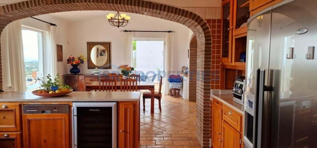 House in Loule (Sao Clemente), Algarve, Portugal 3 - 18437871