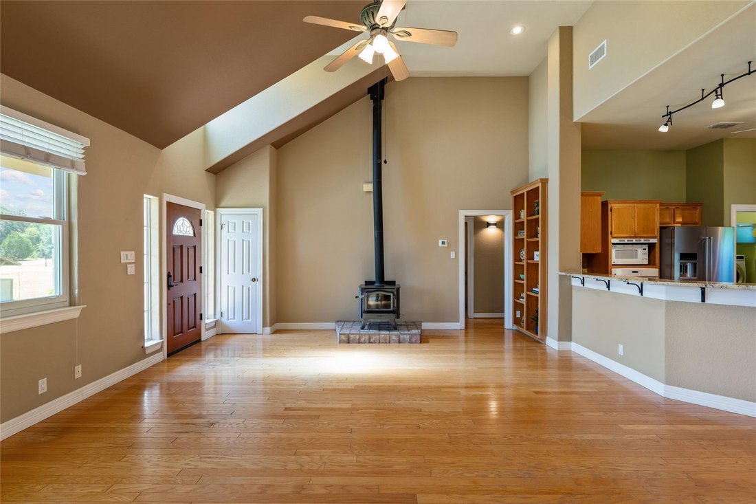House in Georgetown, Texas, United States 4 - 18499110