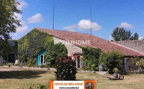 House in Saint-Julien-Innocence-Eulalie, Nouvelle-Aquitaine, France 1