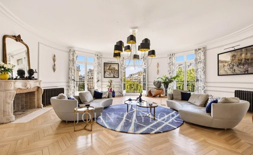 Apartment in Porte Dauphine, Paris 16e Arrondissement, Paris 1
