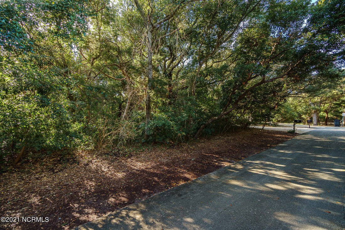 Land in Pine Knoll Shores, North Carolina, United States 2 - 18503280