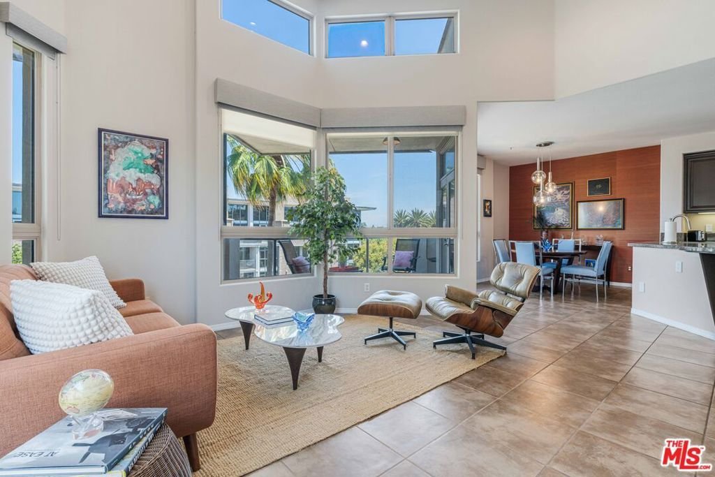 Condo in Los Angeles, California, United States 1 - 18501893