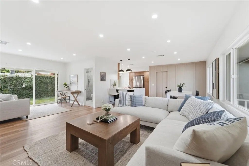 House in Lakewood, California, United States 4 - 18499218