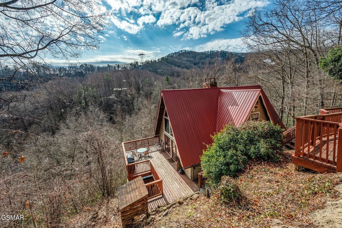 House in Gatlinburg, Tennessee, United States 1 - 18500524